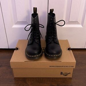 Dr. Marten’s 1460 Women’s Smooth Leather Lace Up Boots